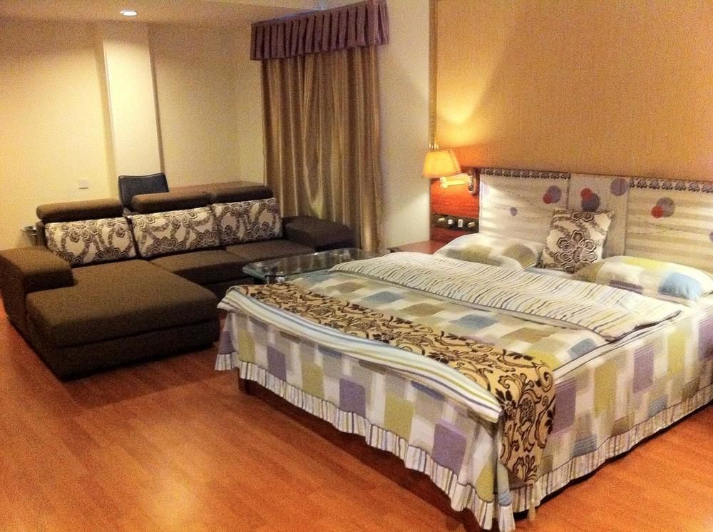 Guoxing Business Hotel จ้าวชิง ภายนอก รูปภาพ